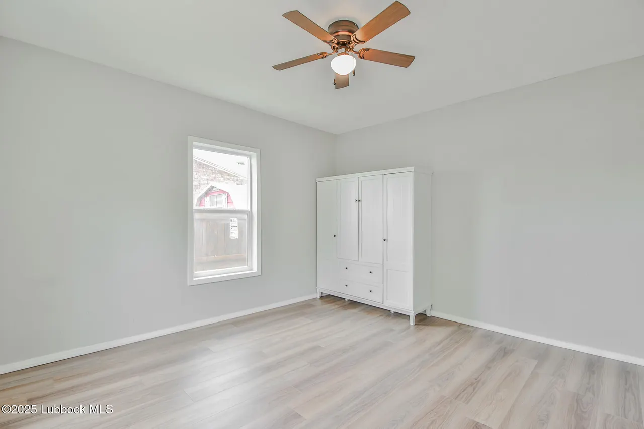 Photo 24 — 115 Yonkers Street, Plainview, TX 79072