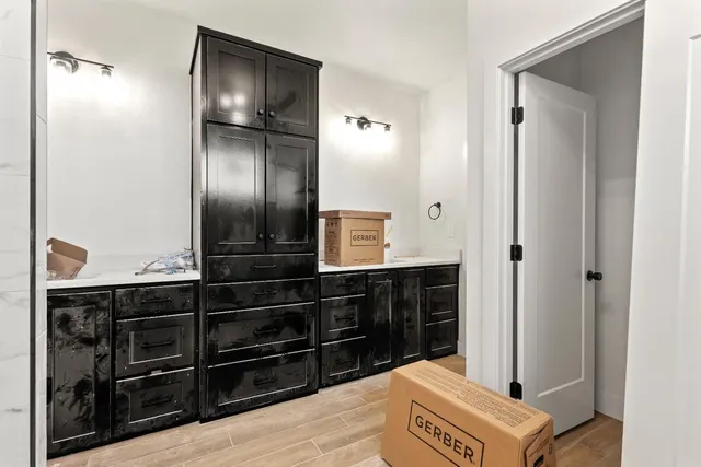 Photo 8 — 514 Avenue V, Shallowater, TX 79363