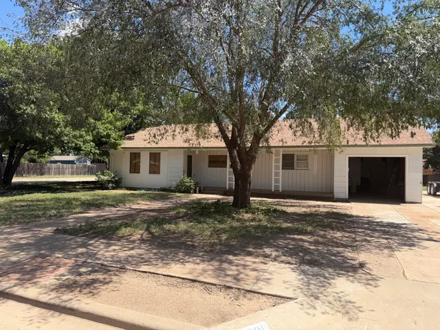 Front exterior — 3601 29th Street, Lubbock, TX 79410