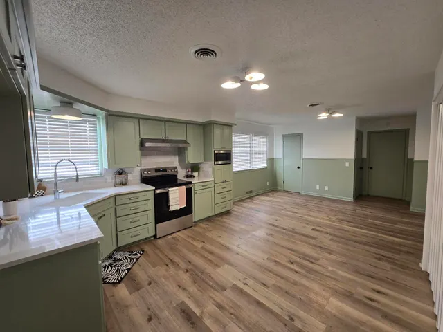 Photo 5 — 901 N 11th Street, Lamesa, TX 79331
