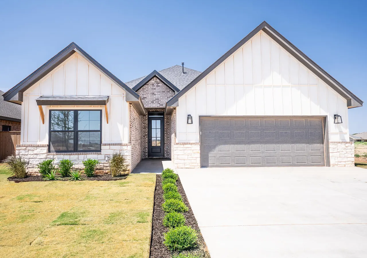 Front exterior — 1206 N 6th Street, Wolfforth, TX 79382