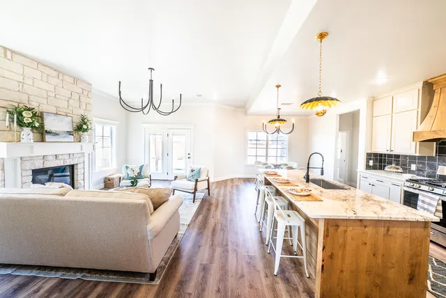 Photo 5 — 1206 N 6th Street, Wolfforth, TX 79382