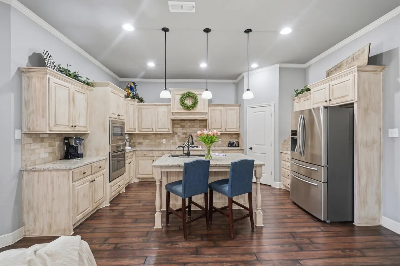 Photo 7 — 12208 Norfolk Avenue, Lubbock, TX 79423