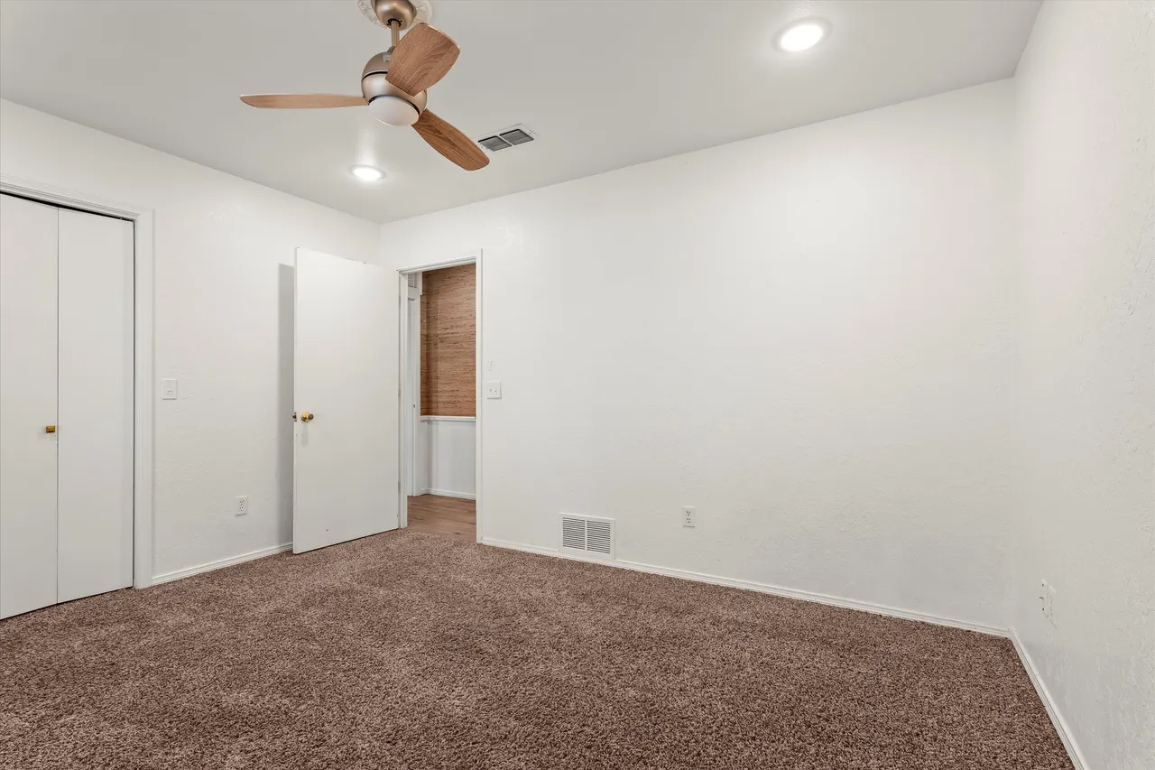 Photo 24 — 5401 20th Street, Lubbock, TX 79407