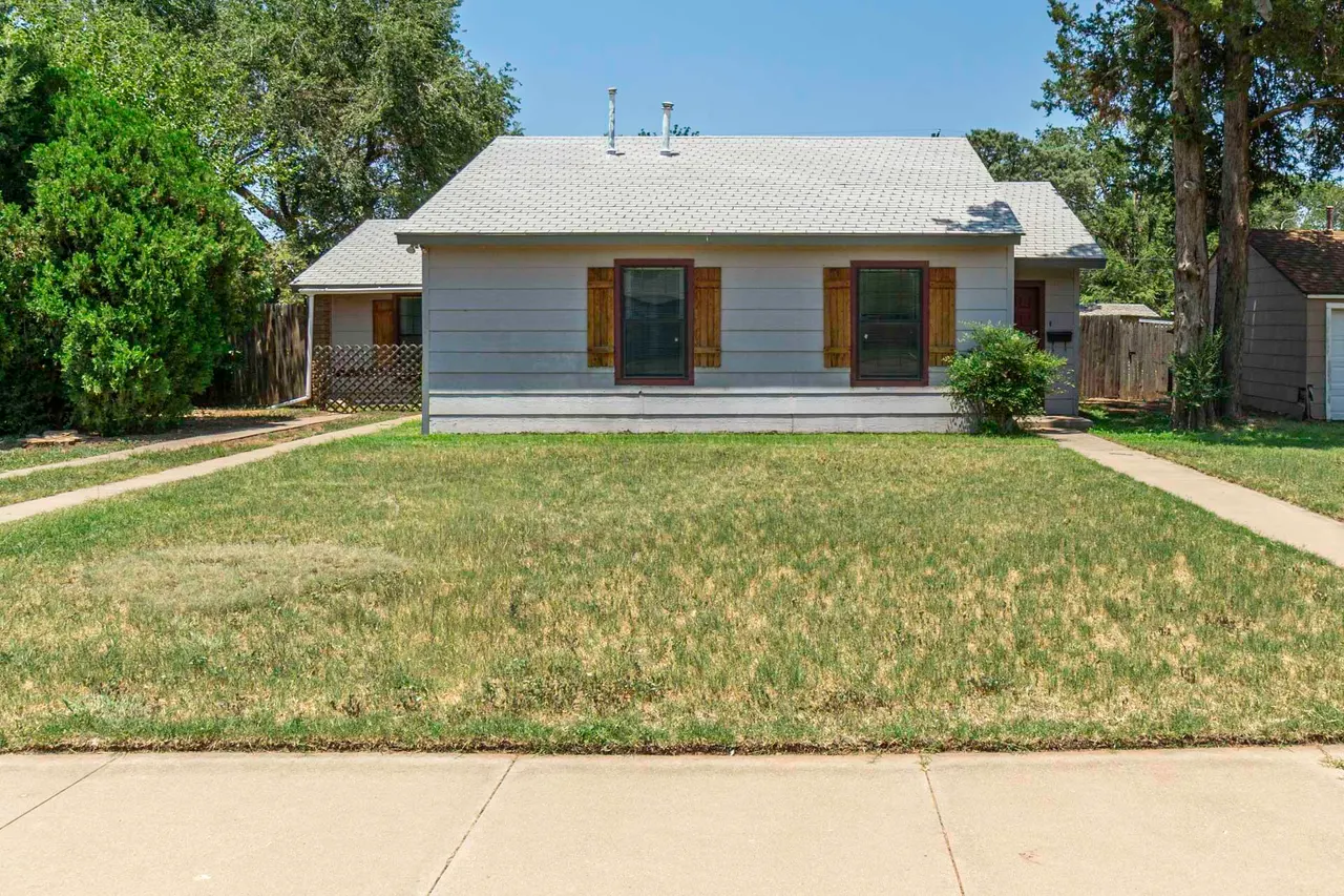 Photo 2 — 3418 31st Street, Lubbock, TX 79410