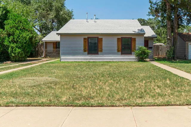 Photo 2 — 3418 31st Street, Lubbock, TX 79410