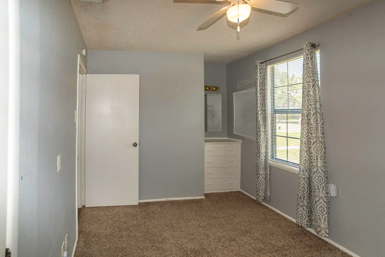 Photo 12 — 3418 31st Street, Lubbock, TX 79410