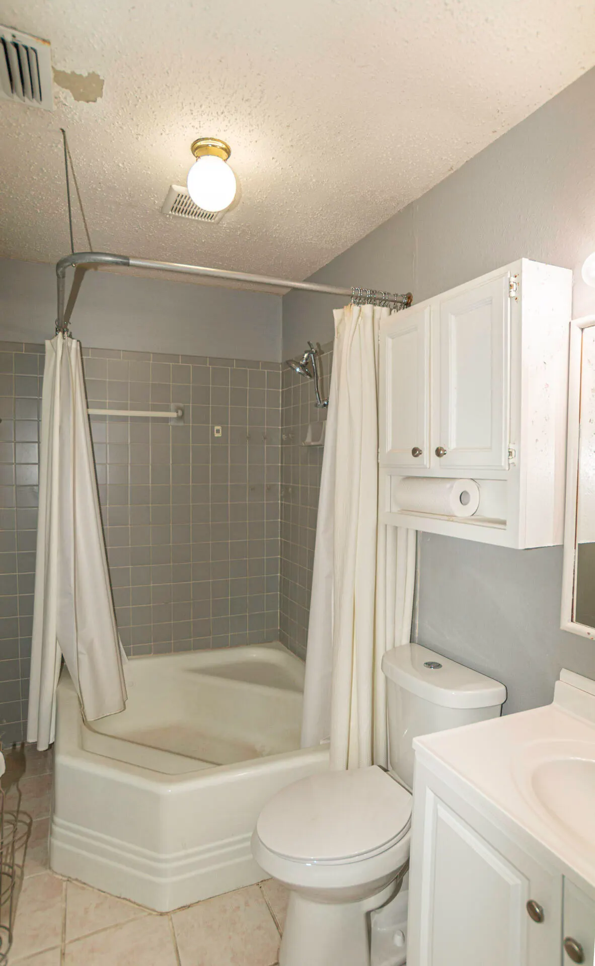 Photo 13 — 3418 31st Street, Lubbock, TX 79410