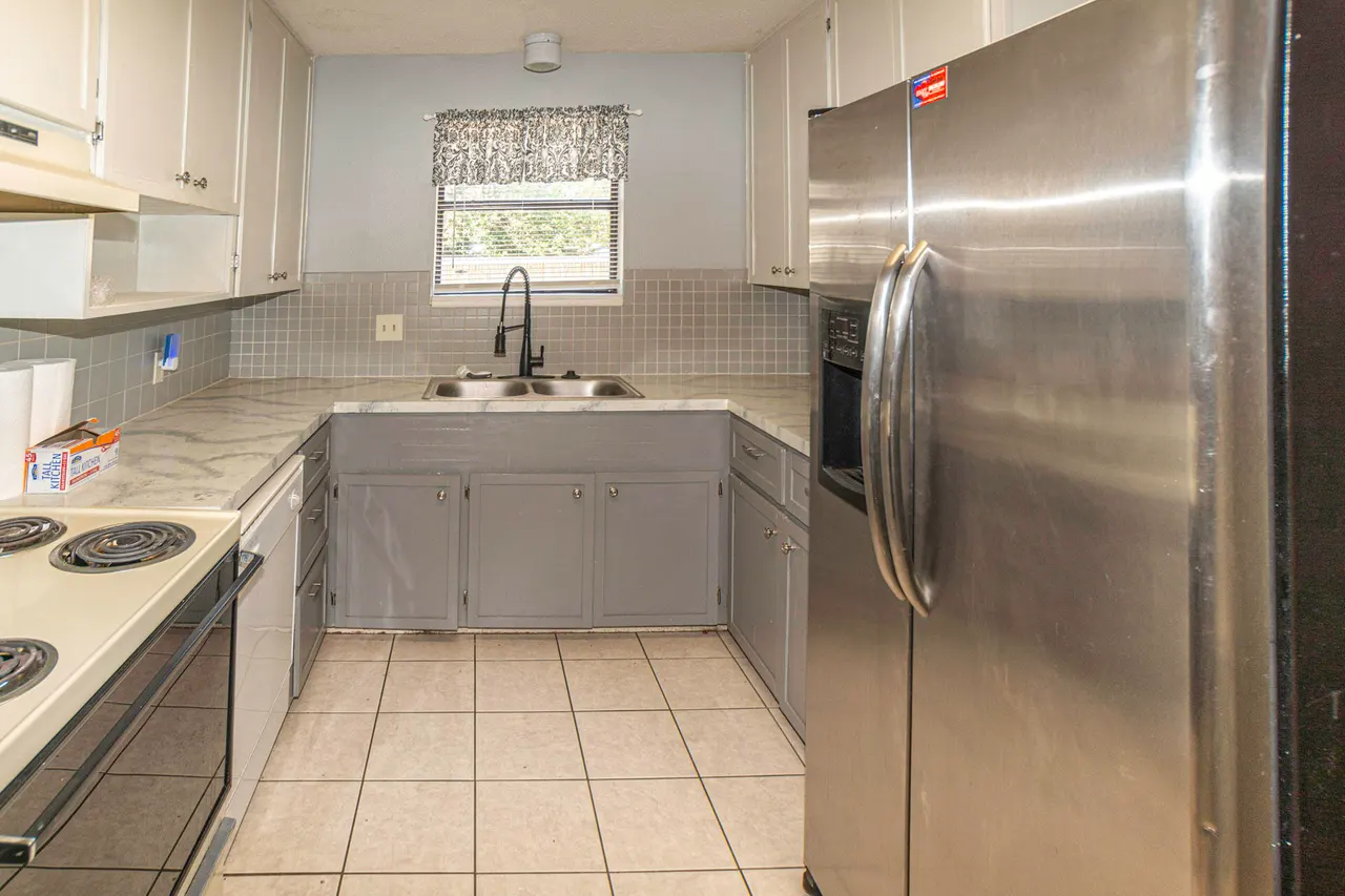 Photo 14 — 3418 31st Street, Lubbock, TX 79410