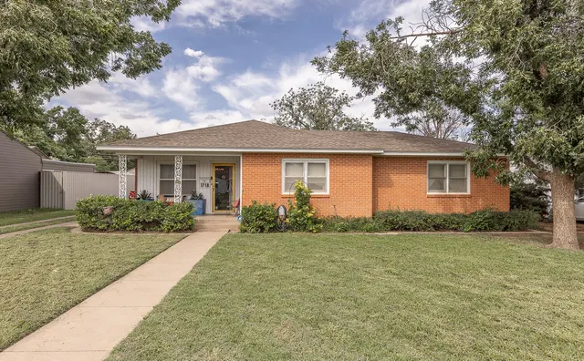 Front exterior — 1718 28th Street, Lubbock, TX 79411