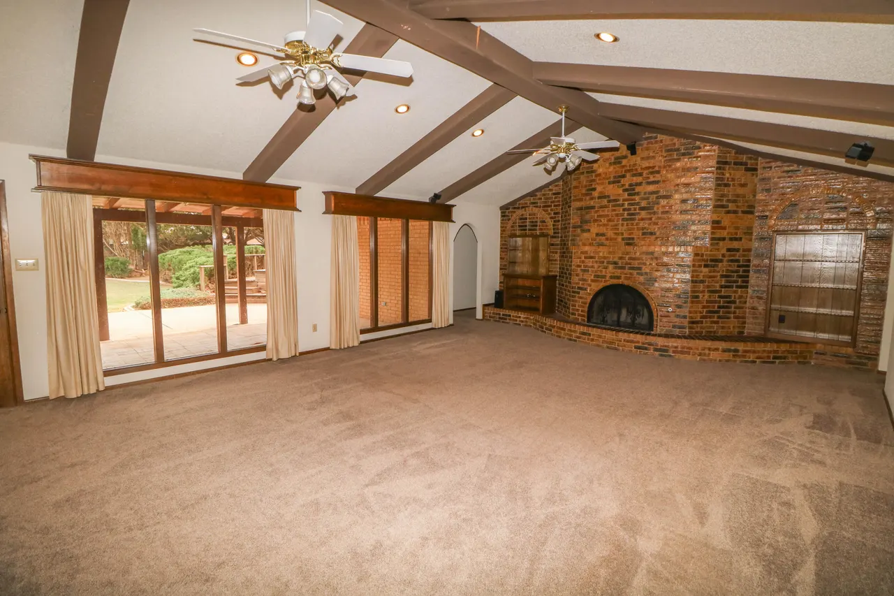 Photo 3 — 214 E 26th Street, Littlefield, TX 79339