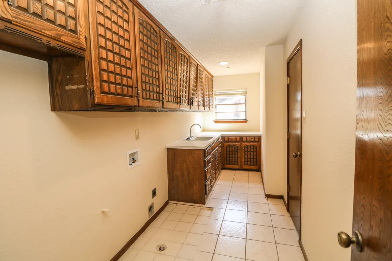 Photo 16 — 214 E 26th Street, Littlefield, TX 79339