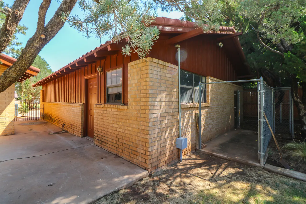 Photo 19 — 214 E 26th Street, Littlefield, TX 79339