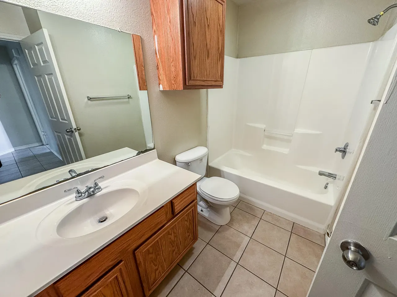 Photo 8 — 912 N Bangor Avenue, Lubbock, TX 79416