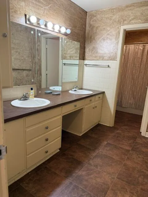 Photo 17 — 905 N 10th Street, Lamesa, TX 79331