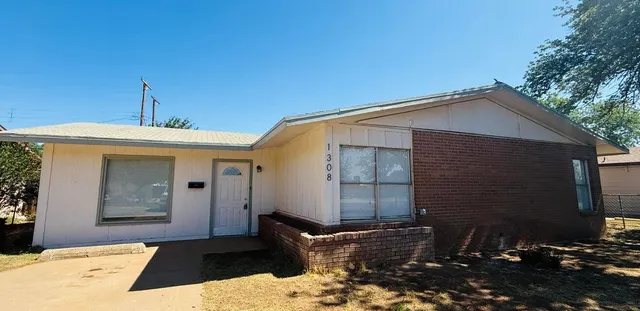 Front exterior — 1308 61st Street, Lubbock, TX 79412