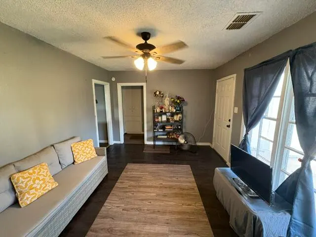 Photo 4 — 2506 40th Street, Lubbock, TX 79413