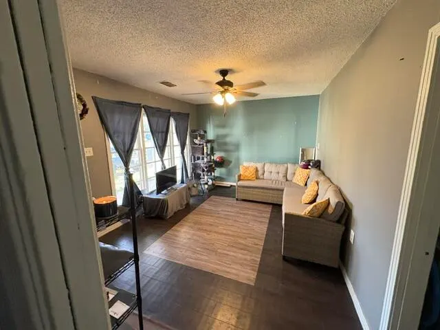 Photo 3 — 2506 40th Street, Lubbock, TX 79413