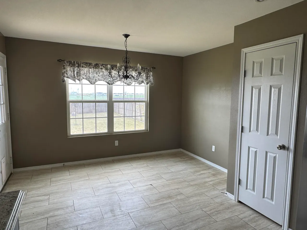Photo 4 — 506 E 7th Street, Idalou, TX 79329