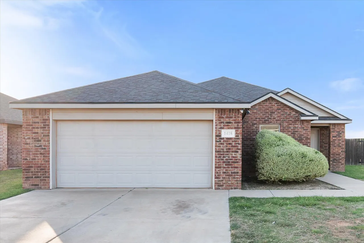 Front exterior — 1418 Kingston Street, Wolfforth, TX 79382