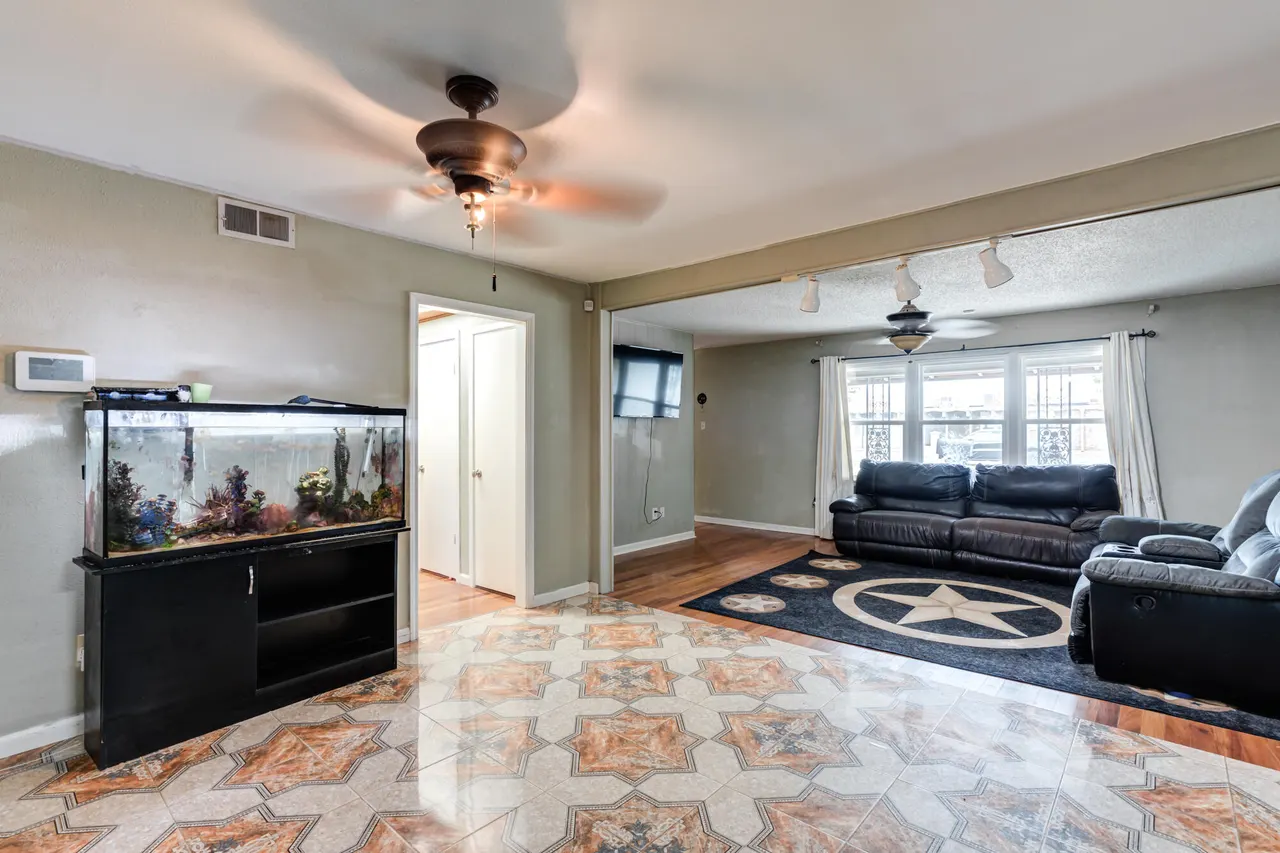 Photo 10 — 4818 46th Street, Lubbock, TX 79414