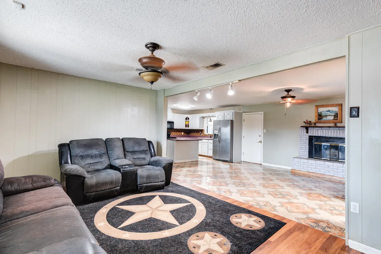 Photo 11 — 4818 46th Street, Lubbock, TX 79414