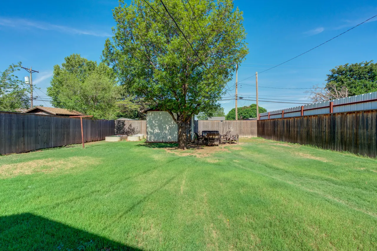 Photo 31 — 811 Borger Street, Plainview, TX 79072