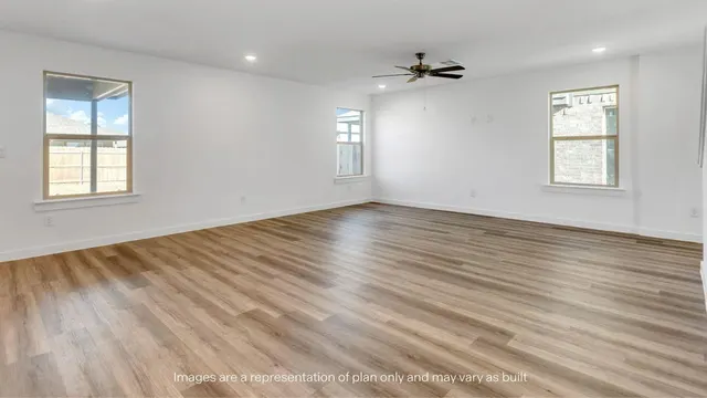 Photo 7 — 415 15th Street, Wolfforth, TX 79382