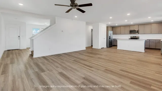 Photo 5 — 402 15th Street, Wolfforth, TX 79382