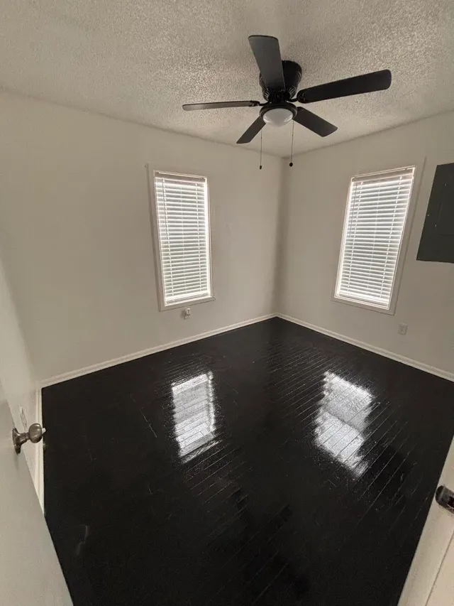 Photo 2 — 2411 Cedar Avenue, Lubbock, TX 79404
