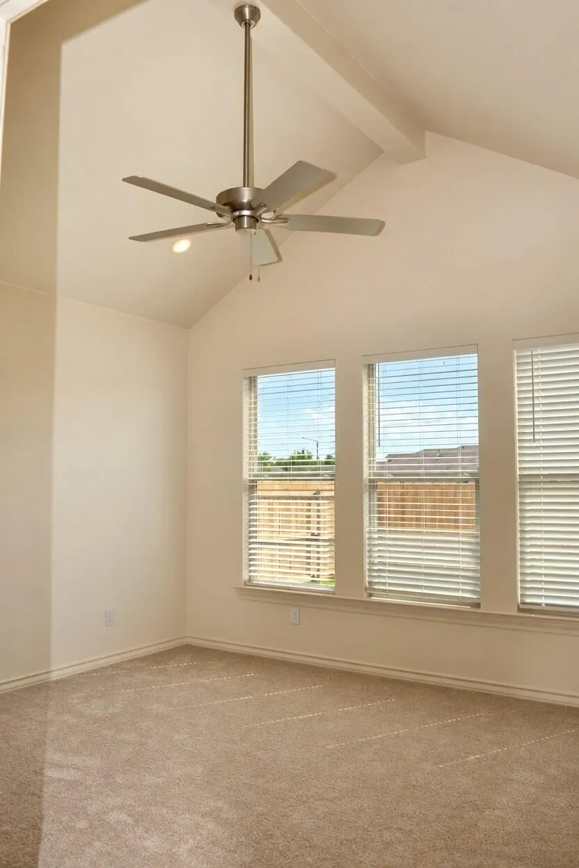 Photo 13 — 7037 25th Street, Lubbock, TX 79407