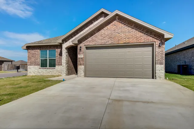 Photo 2 — 7038 25th Street, Lubbock, TX 79407