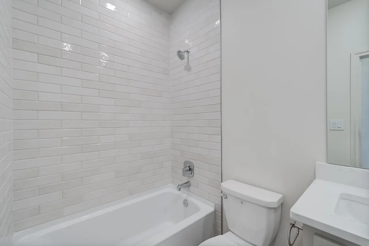 Photo 9 — 7038 25th Street, Lubbock, TX 79407