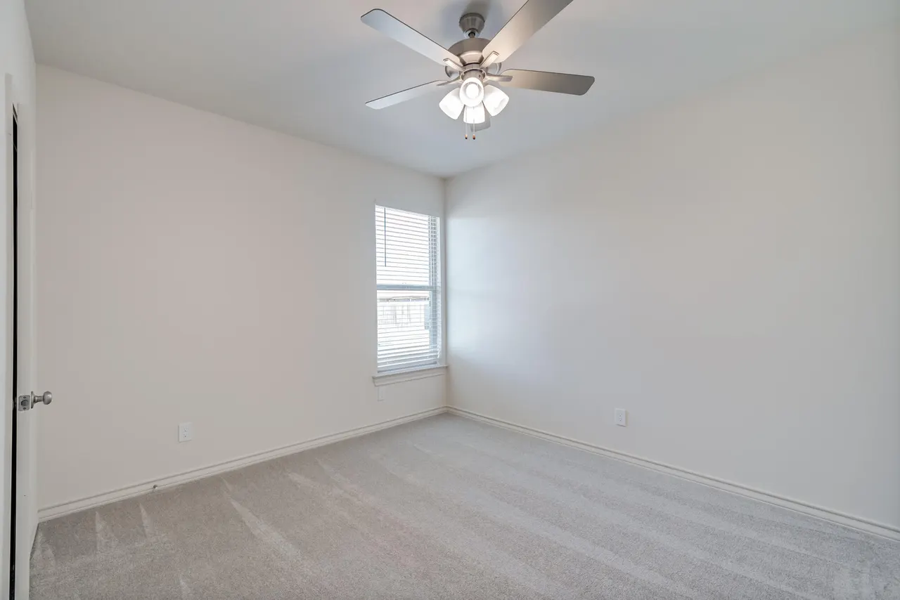 Photo 10 — 7038 25th Street, Lubbock, TX 79407