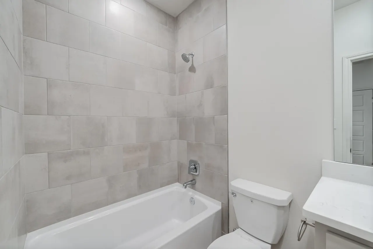 Photo 16 — 7038 25th Street, Lubbock, TX 79407