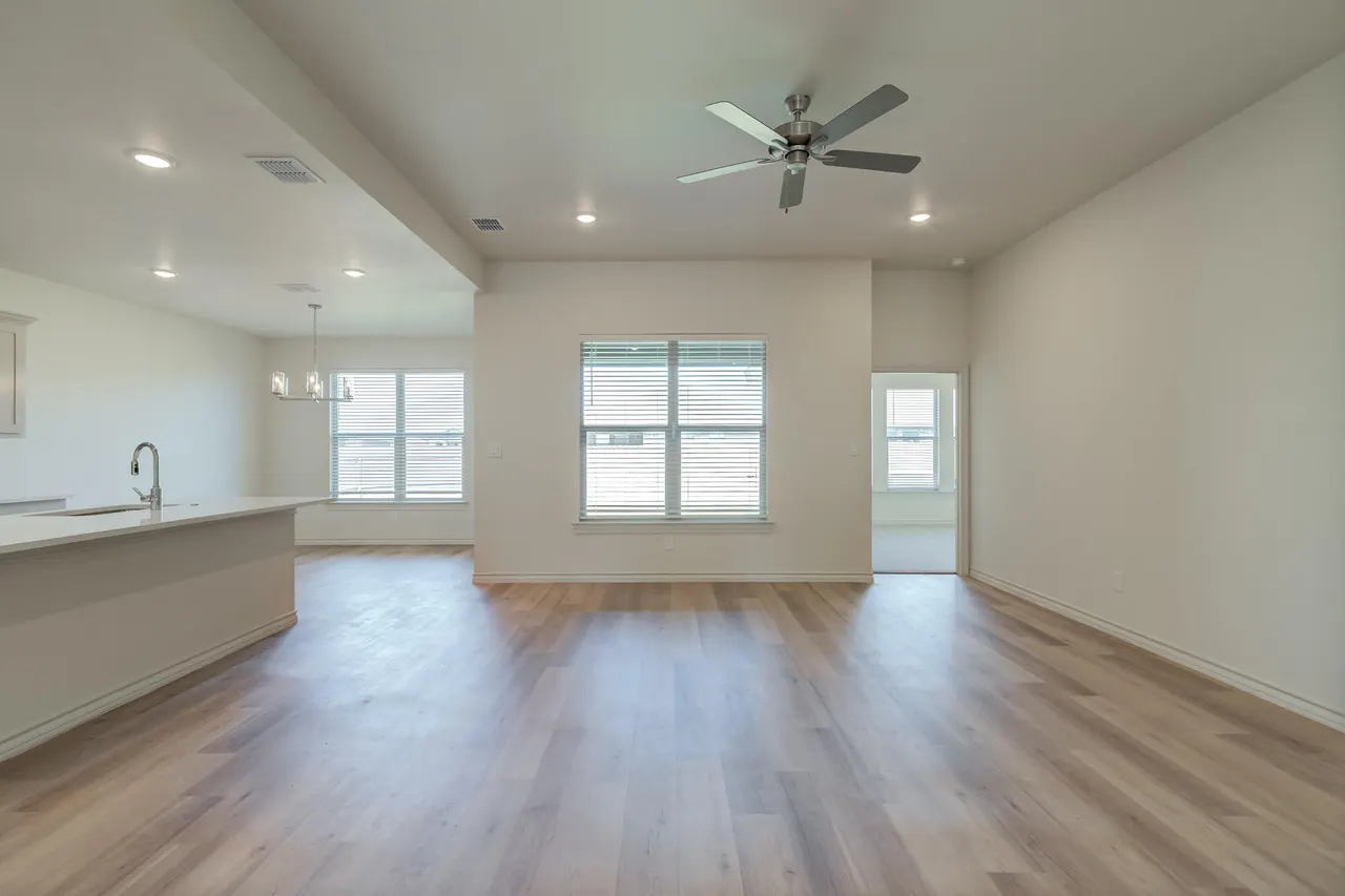 Photo 18 — 7038 25th Street, Lubbock, TX 79407