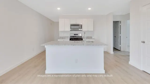 Photo 3 — 208 16th Street, Wolfforth, TX 79382