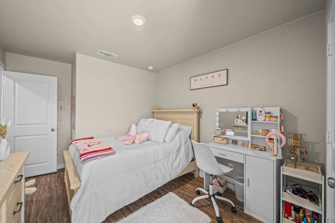 Photo 14 — 407 E 30th Street, Wolfforth, TX 79382