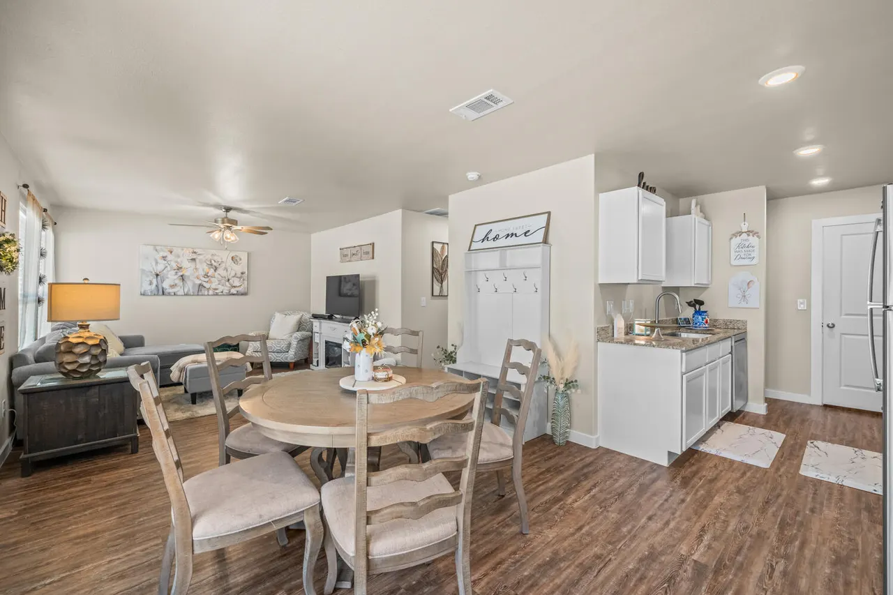 Photo 3 — 407 E 30th Street, Wolfforth, TX 79382