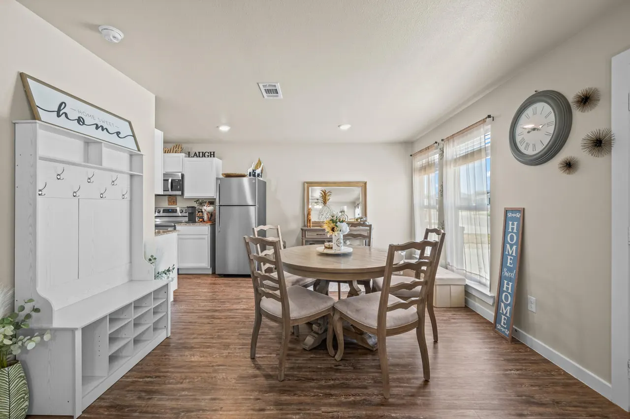 Photo 5 — 407 E 30th Street, Wolfforth, TX 79382