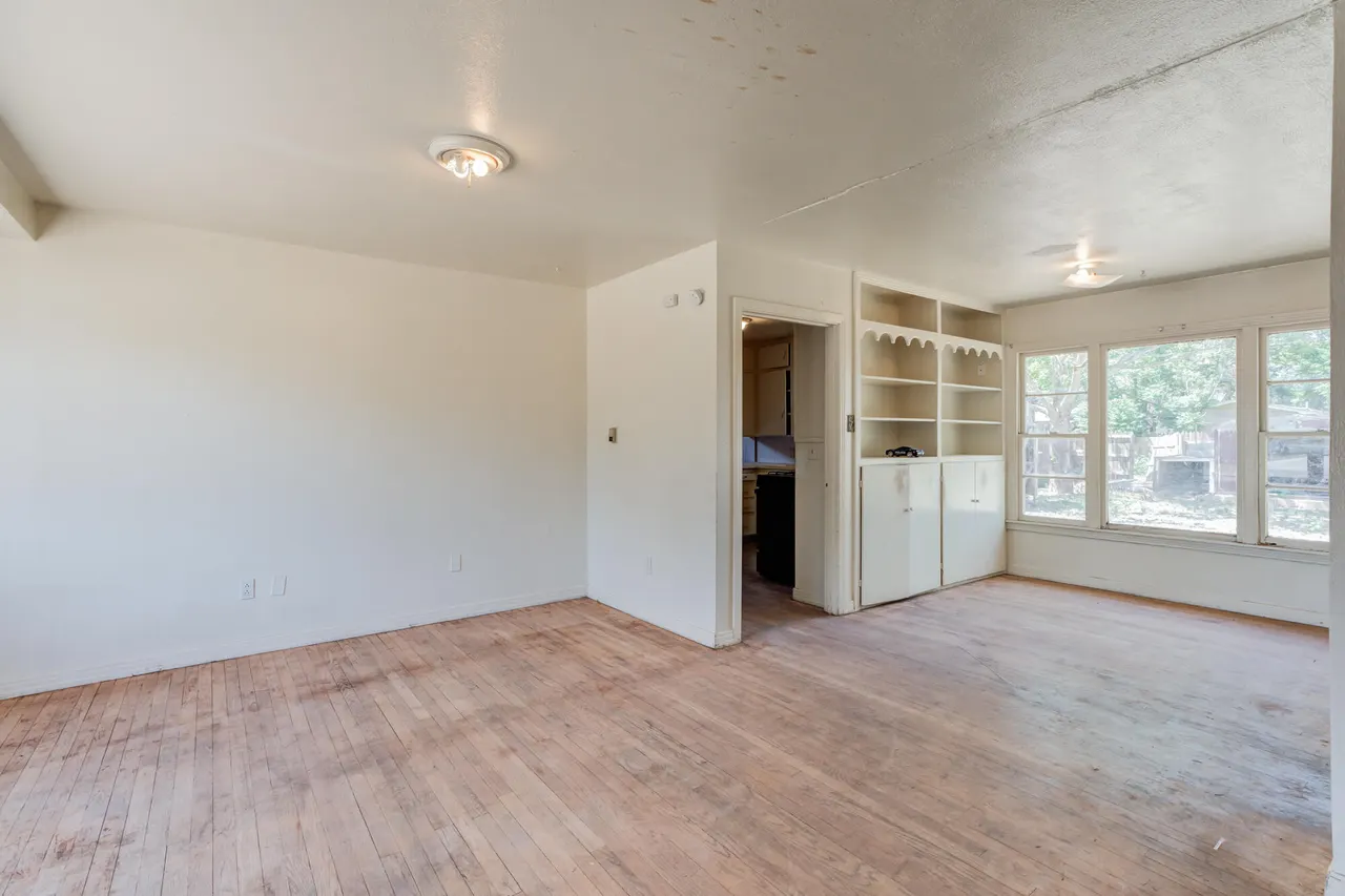 Photo 5 — 2512 41st Street, Lubbock, TX 79413