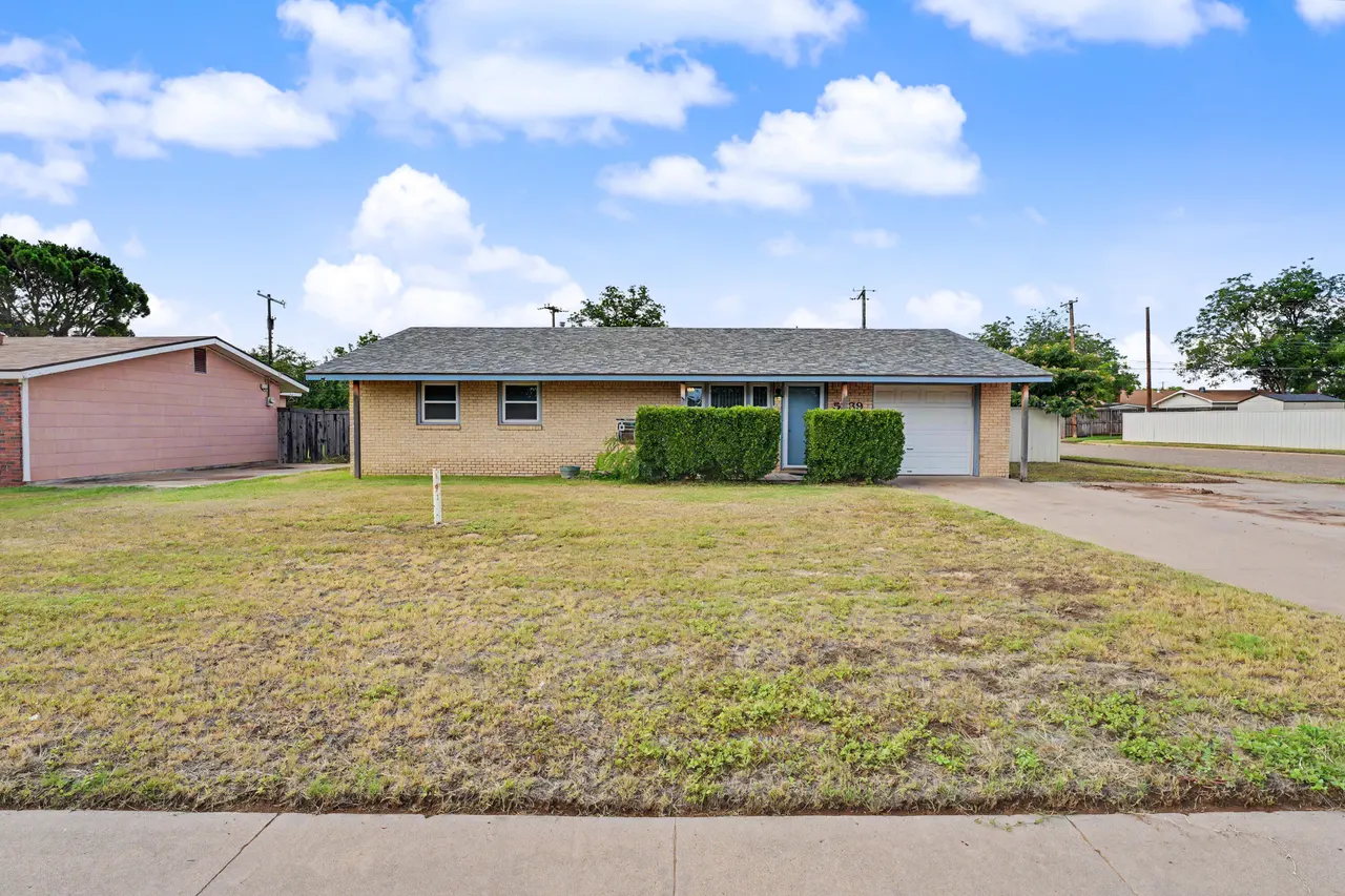 Front exterior — 5239 40th Street, Lubbock, TX 79414