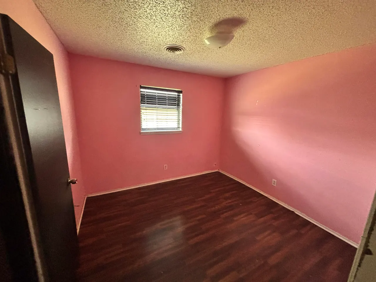 Photo 12 — 407 S Collins Avenue, Tulia, TX 79088