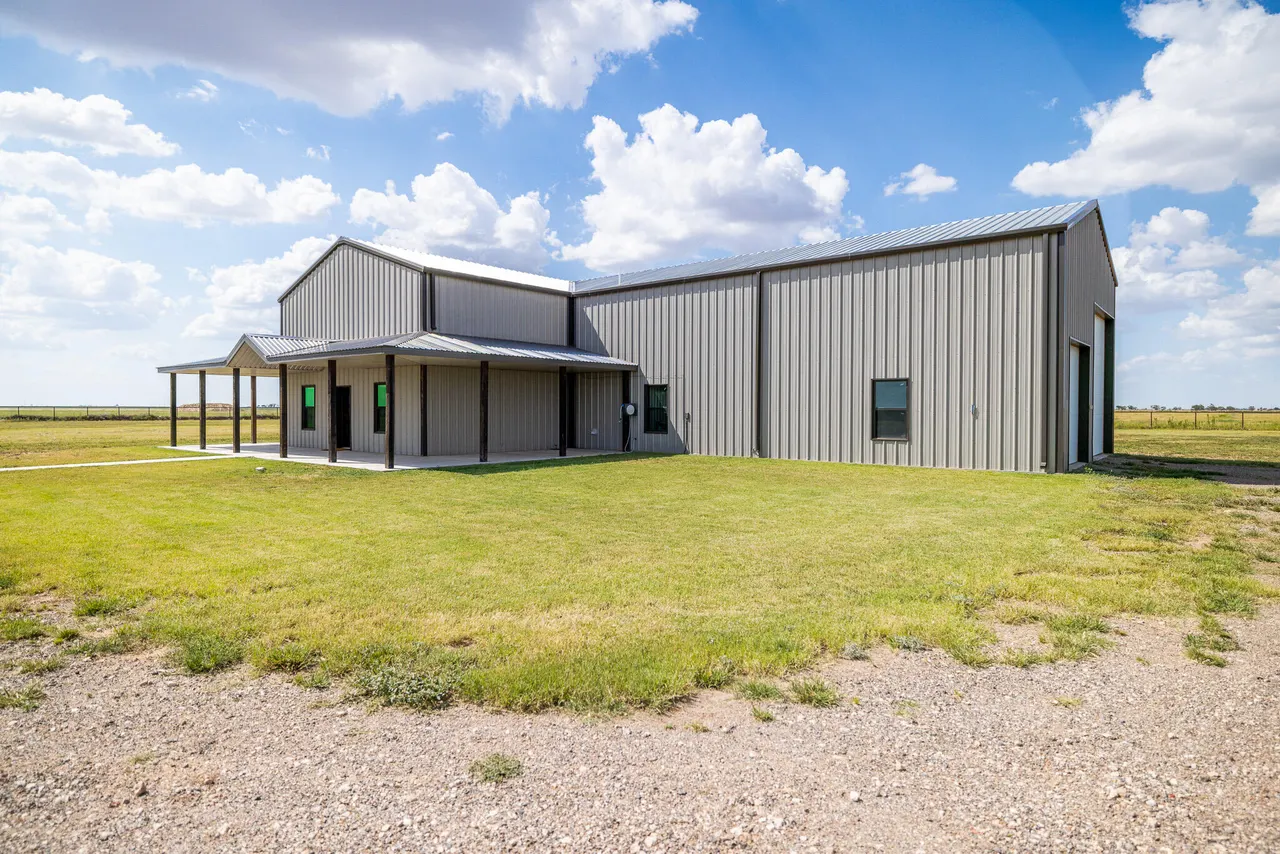Front exterior — 592 County Rd 1, Tahoka, TX 79373