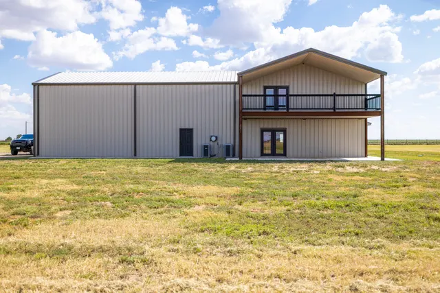 Photo 3 — 592 County Rd 1, Tahoka, TX 79373