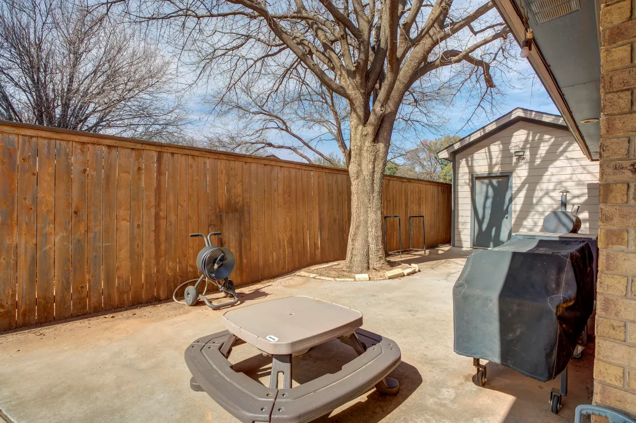 Photo 35 — 8010 Richmond Avenue, Lubbock, TX 79424