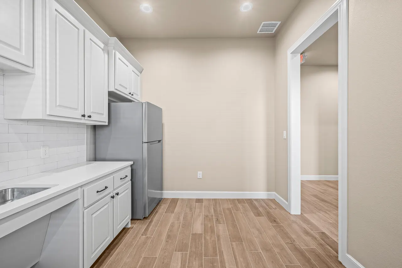 Photo 27 — 206 Slide Road, Lubbock, TX 79416