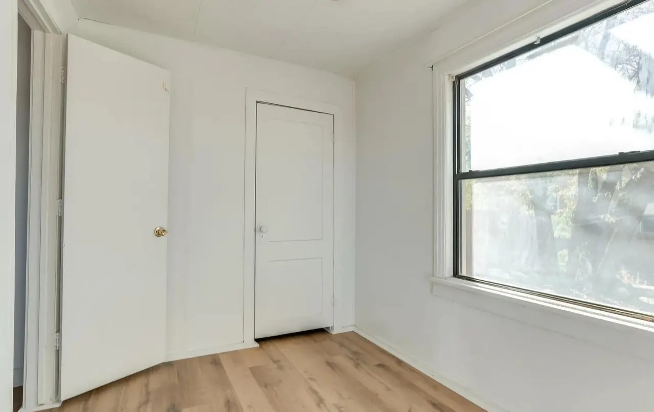 Photo 7 — 807 W 5th Street, Wolfforth, TX 79382