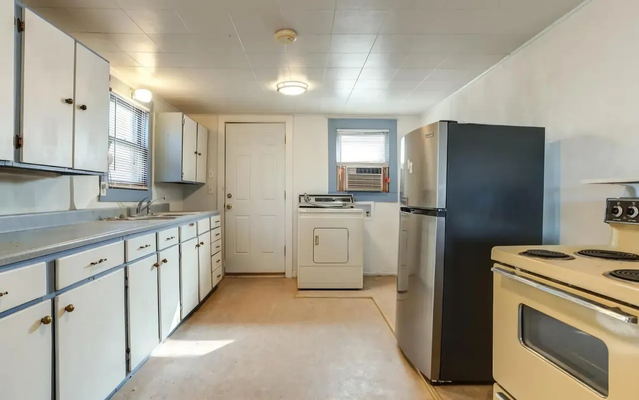 Photo 12 — 807 W 5th Street, Wolfforth, TX 79382