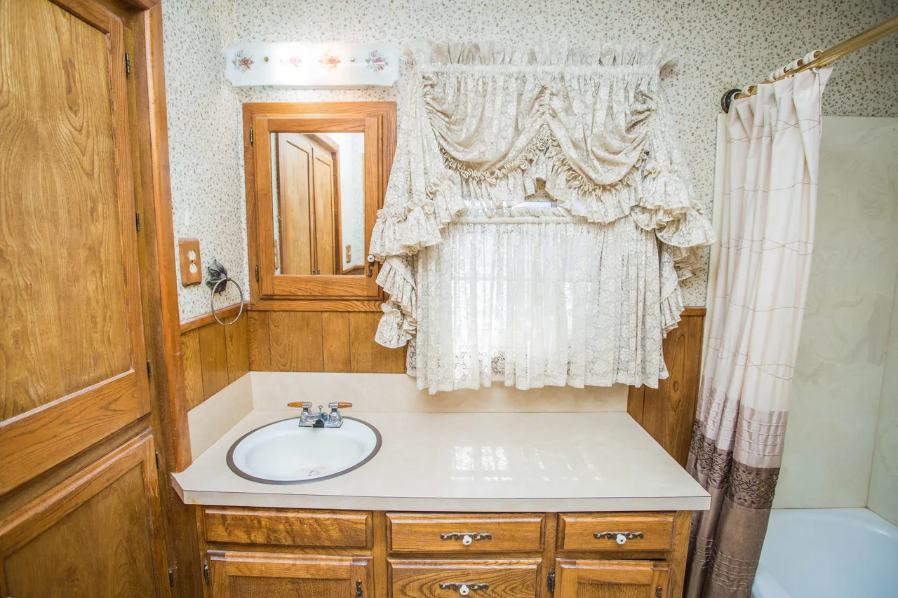 Photo 19 — 312 Ave D, Olton, TX 79064